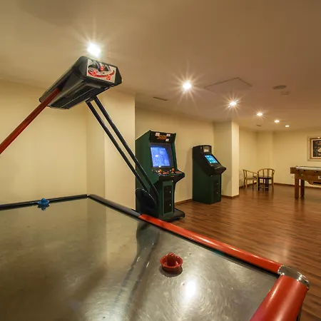 Gale Ampalius Hotel