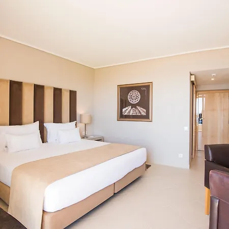 Hotel Gale Ampalius 4*