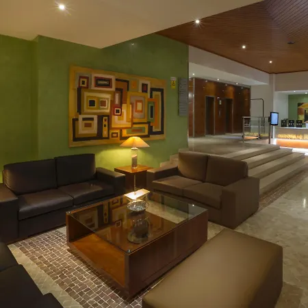 ビラ ガーレ アンパリウス ヴィラモウラ