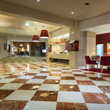 Hotel Gale Ampalius 4*