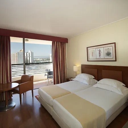 ビラ ガーレ アンパリウス 4*