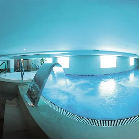 ビラ ガーレ アンパリウス