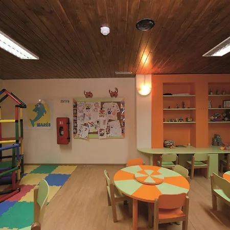 ビラ ガーレ アンパリウス ホテル ヴィラモウラ