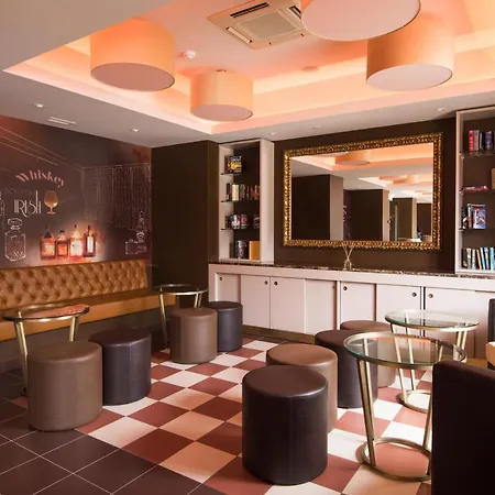 Gale Ampalius Vilamoura