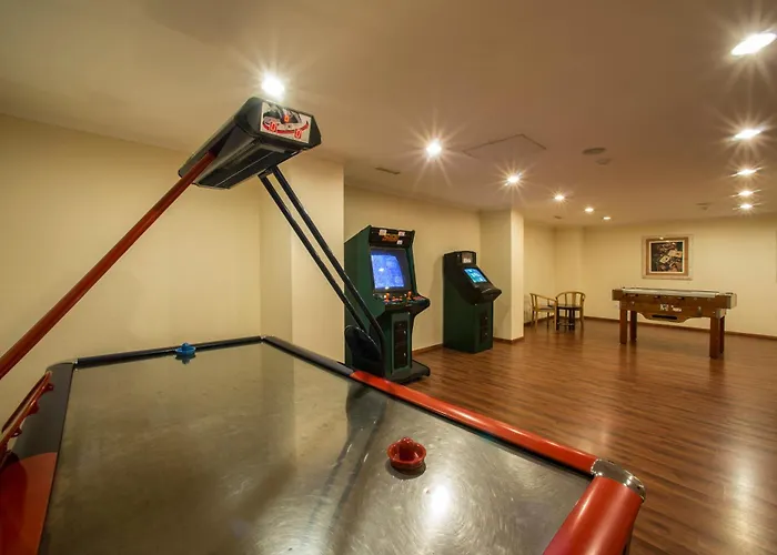 Gale Ampalius Hotel 4*